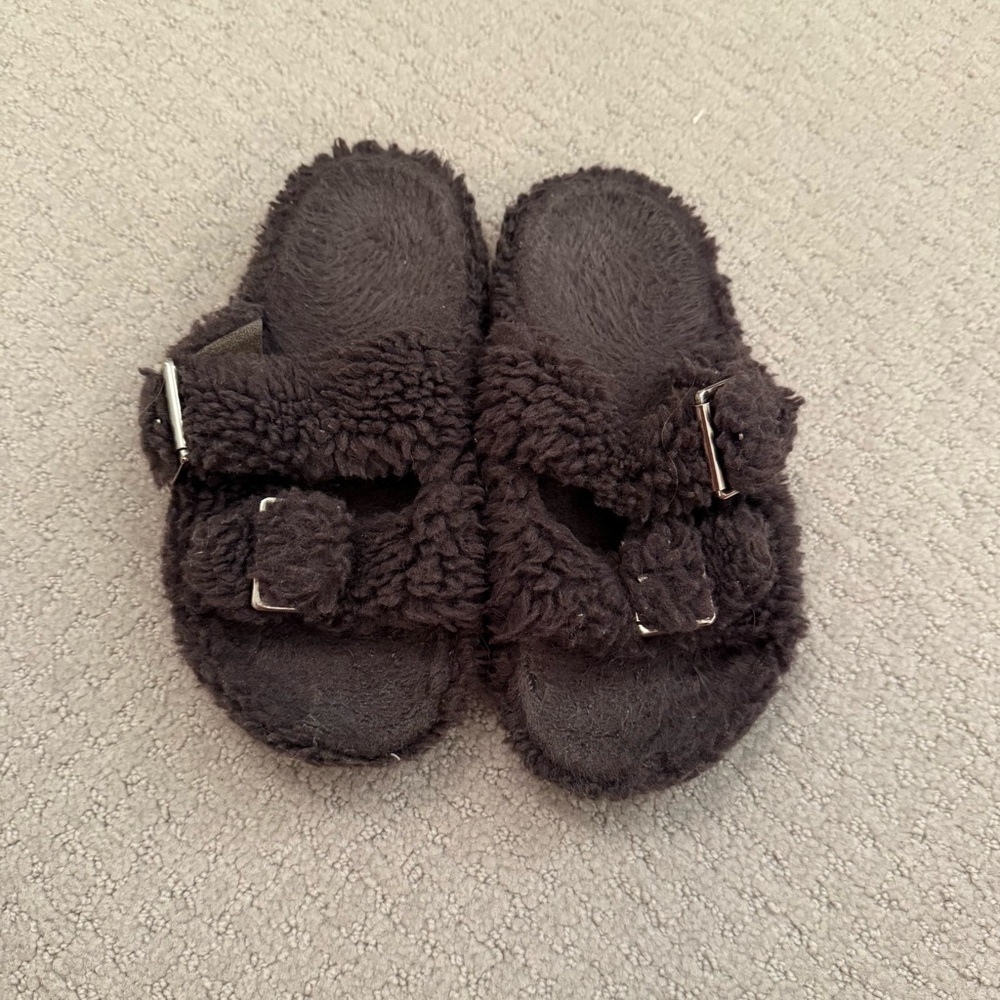 Cozy Fuzzy Sandals with Buckles